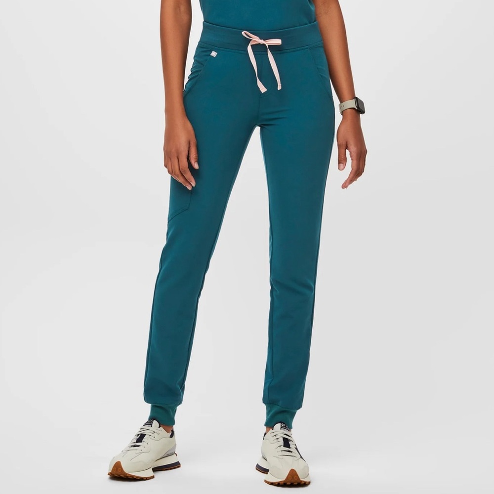Figs Zamora Jogger Scrub Pants (S- regular) - Caribbean Blue